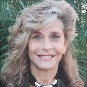 Meet your Posher, Max